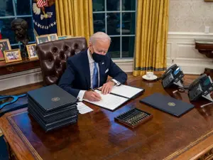 Biden a semnat Legea privind munca forțată pentru uigurii din China/foto: the hill