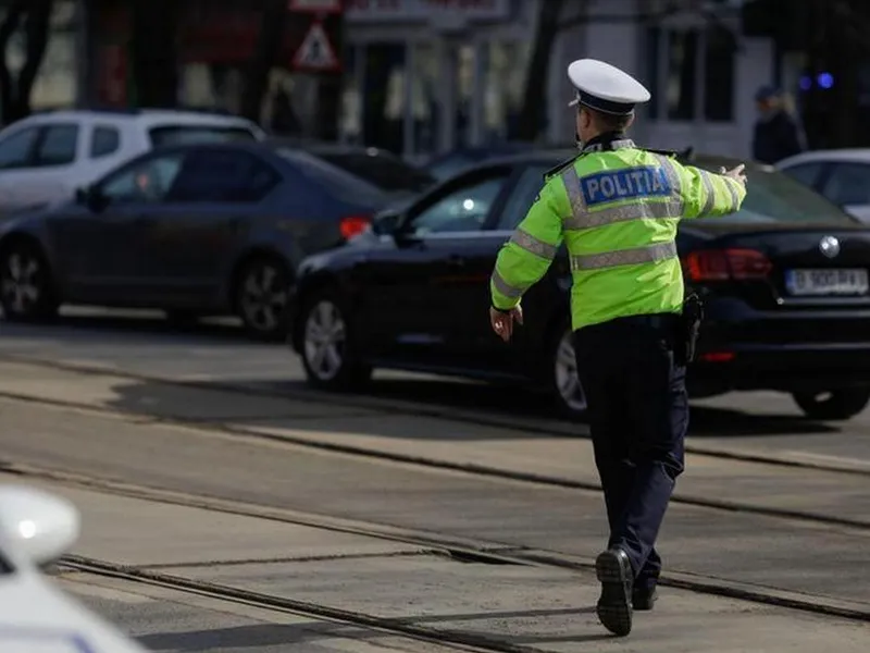 „Recolta” de weekend a polițiștilor: 970 de permise de șofer reținute, 175 pentru alcool sau droguri - Foto: Profimedia Images - Rol ilustrativ