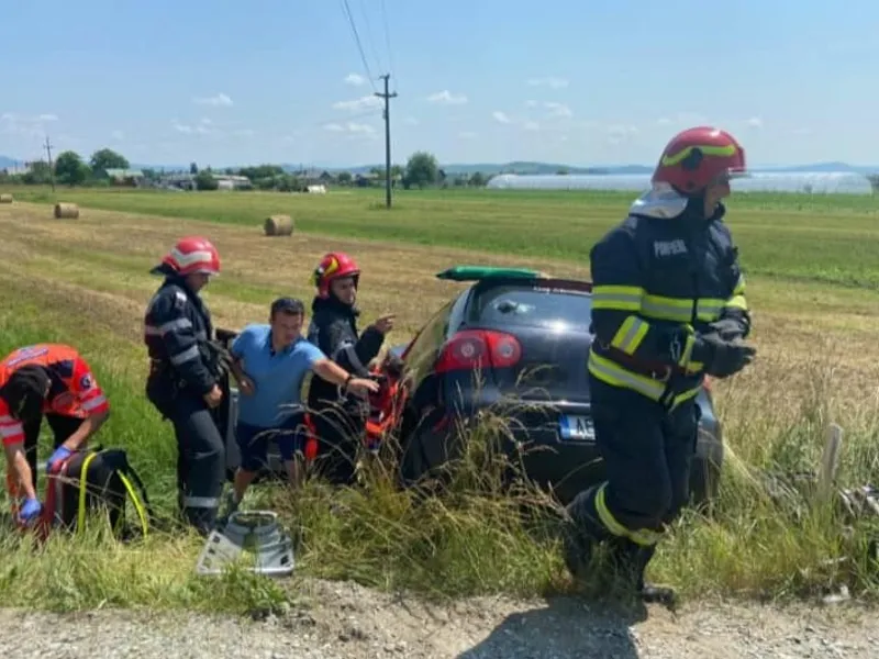 Două șoferițe s-au lovit frontal în apropiere de Săsarm-Beclean. / Foto: Info Trafic 24, Facebook