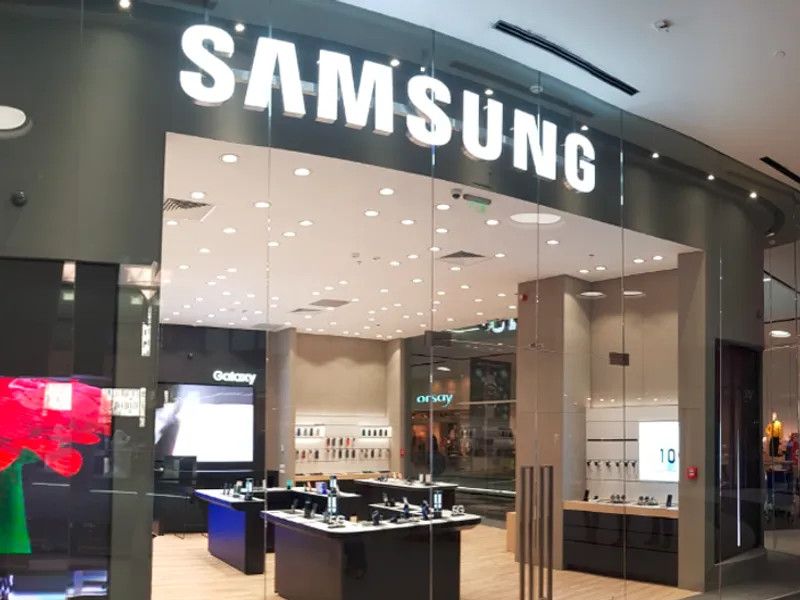 Samsung sistează toate livrările către Rusia