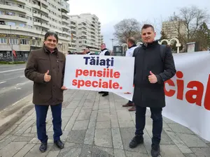 Președintele USR Alba s-a „transferat” la PSD. Primarul USR al Alba Iuliei s-a dus la PNL - Foto: Facebook/ Beniamin Todosiu