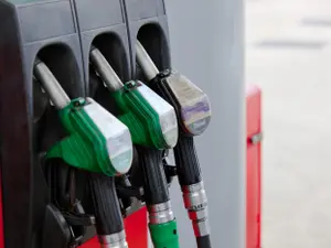 Motorina și benzina se scumpesc din nou, din iulie! Cât va costa un plin de carburant - Foto: Profimedia Images/ Imagine cu caracter ilustrativ