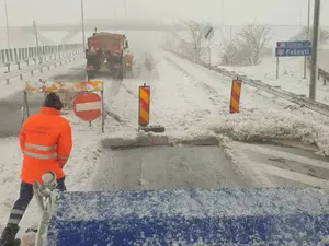 „Autostrada Soarelui, A2 București - Constanța, închisă total din cauza viscolului puternic - Foto: Facebook/Meteoplus