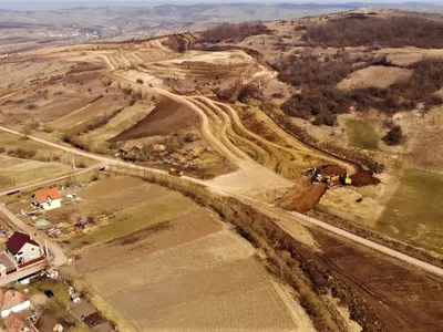 Au început destul de alert lucrările pe o porțiune din Autostrada Transilvania.  / Pro Infrastructura