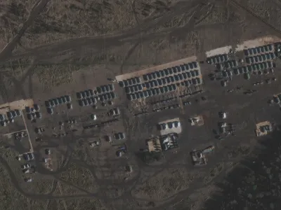 Imagini din satelit cu echipamente militare rusești în apropiere de Belarus și Ucraina/FOTO: politico.com