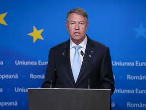 Trei magistrați din țară s-au pensionat. Klaus Iohannis a semnat decretele de eliberare din funcție  Foto: administratia prezidentiala