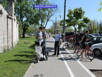 Peste 1.300 de lei amendă pentru bicicliști și cei cu trotinete, din 9 iulie - Foto: Opinia Timișoarei (rol ilustrativ)