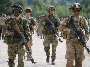 Militari - Foto: Profimedia