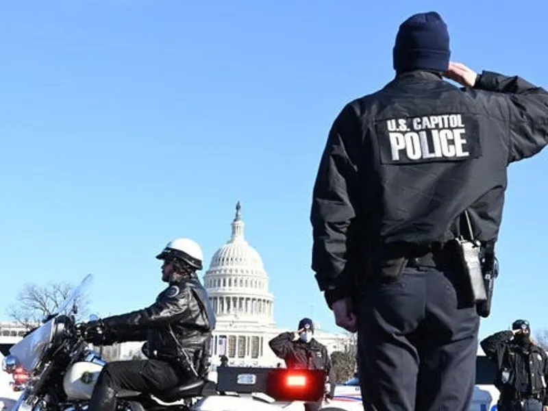 FBI controlează militarii înaintea ceremoniei de învestire a lui Joe Biden/FOTO: Getty