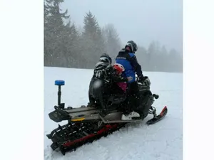 A urcat să se distreze pe pârtie, dar a coborât cu Jandarmeria. Ce a făcut o femeie în Predeal? - Foto: Jandarmeria Brasov (imagine cu rol ilustrativ)