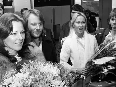 Formaţia ABBA, pe Aeroportul Schiphol, din Olanda, în 1976 - Foto: Flickr/doblecachanilla - imagine cu caracter ilustrativ