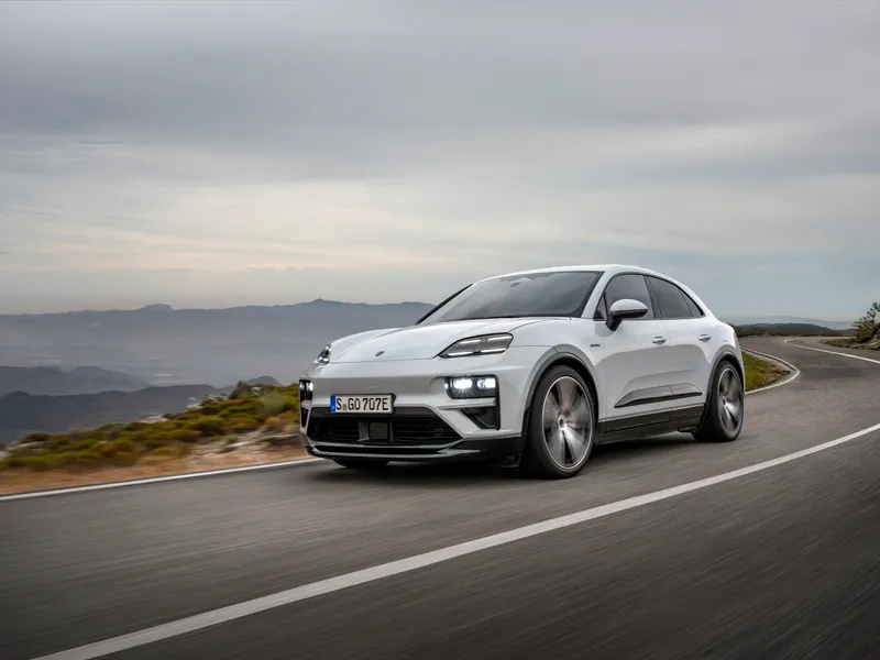 Macan, primul Porsche pe benzină și diesel transformat în mașină electrică. Cel mai ieftin, 86.000 € - Foto: Porsche