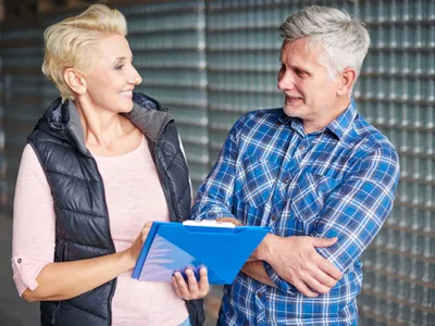 În ce ordine se trimit adeverințele cu pensia recalculată? Unii pensionari le iau la 1 septembrie Foto: Freepik (fotografie cu caracter ilustrativ)