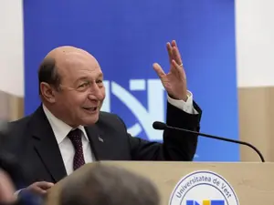 Băsescu va fi evacuat din vila de protocol. Fostul președinte susține că nu are unde sta deocamdată / Inquam Photo