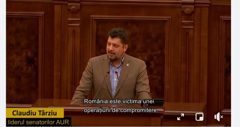 Târziu (AUR) preia discursul ActiveNews pentru a se apăra de acuzațiile de antisemitism. Captură video din discursul lui Târziu din Parlament. Sursa: Facebook