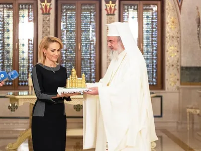 Firea cu Patriarhul Daniel. Foto: basilica.ro