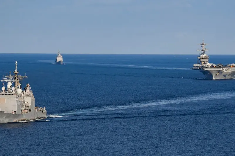 China a creat machete cu navele SUA. FOTO: US NAVY