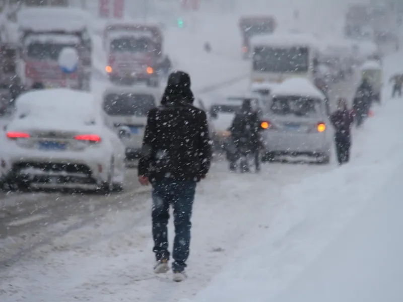 Iarna severă în România. Viscolul paralizează regiuni intregi. Șosele închise, cursuri suspendate - Foto: Profimedia images - Caracter ilustrativ