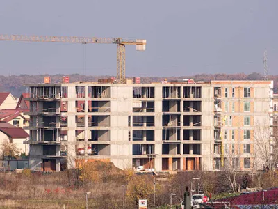 50% dintre români ar avea încredere să construiască o casă cu materialul de zidărie cu cea mai mică amprentă de carbon,mai ales tinerii sub 44 ani - Foto: INQUAM PHOTOS/ Virgil Simionescu