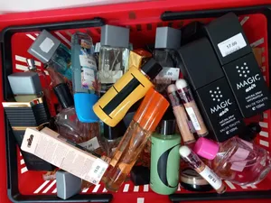 ANPC dă amenzi de 186.000 lei în comerțul cu cosmetice! Ce nereguli grave au fost descoperite: FOTO - Facebook(imagine cu rol ilustrativ)