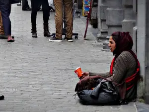 O cerşetoare româncă de etnie romă face ca Elveţia să fie condamnată la CEDO/FOTO: graiul.ro