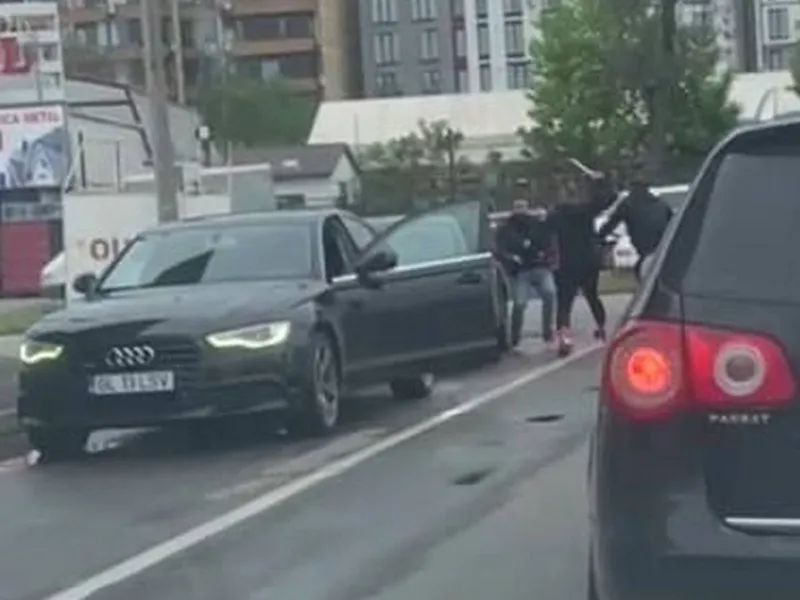 Urmărire și bătaie în trafic ca în filme, în Galați. Un bărbat și-a tăiat verișorul cu maceta - Foto: Facebook/Pro Lider FM