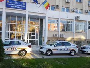 Un tânăr a evadat din Centrul de Arest al IPJ Dolj, patru polițiști cercetați. / Foto: realitateadecraiova.net