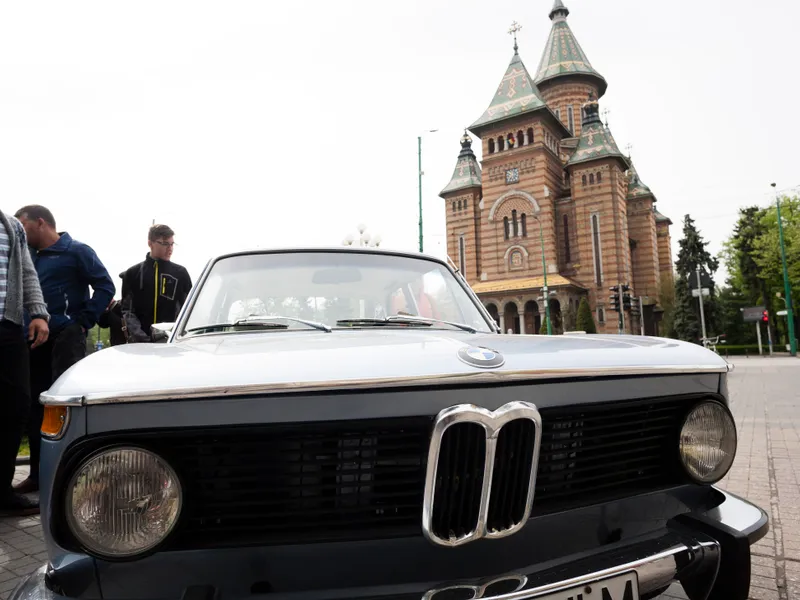 200 de autovehicule istorice, duminică, la Retro Parada Toamnei 2024 din Parcul Lumea Copiilor FOTO Inquam Photos / Cornel Putan