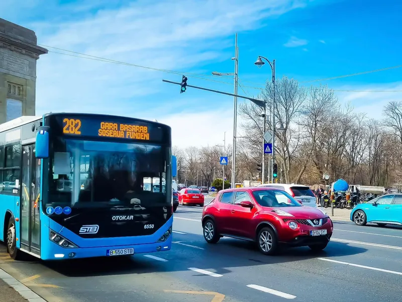 7.300€ /lună pentru cei care conduc Transportul Bucureștean - Foto: STB/Facebook