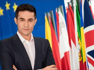 Claudiu Manda, cel mai absent eurodeputat din Parlamentul European. Încasează 90.0000 euro/an - Foto: Facebook