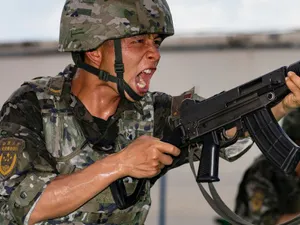 China mobilizează trupe să înfrunte soldații SUA din Taiwan. Au loc incursiuni nocturne - Foto: Profimedia Images (imagine cu caracter ilustrativ)