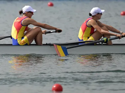 ARGINT pentru Ioana Vrînceanu şi Roxana Anghel, în finala de dublu rame - Foto: Profimediaimages.ro