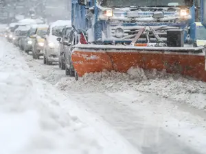 În Maramureș, în pasurile Prislorp și Gutâi se circulă în condiții de iarnă - Foto: INQUAM PHOTOS/ Adriana Neagoe