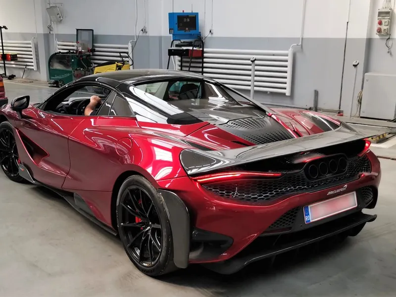 McLaren 765LT Spider, la RAR Grivița. / Foto: Registrul Auto Român Oficial, Facebook