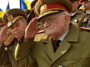 Ce pensie ia un soldat, ofițer sau general. Cu ce sume mari pot crește chiar din ianuarie? - Foto: Facebook/Pensionarii Militari Români