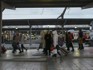 Pană de curent în Gara de Nord București după ce o linie de contact a căzut pe o locomotivă - Foto: Profimedia Images (imagine cu rol iluststrativ)