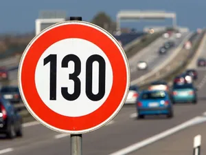 Ce autonomie au mașinile electrice pe autostradă, la 130 km/h. / Foto: tbkconsult.com