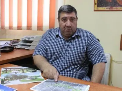 Primarul din Ştefăneştii de Jos, Robert Ştefan, reţinut joi seară, într-un dosar în care se fac cercetări pentru act sexual cu minor. / Foto: realitatea.net