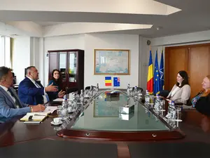 Președintele CCIR, Mihai Daraban, a avut o întrevedere oficială cu E.S. Alison Duncan, Ambasador Extraordinar și Plenipotențiar al Australiei în România Foto: CCIR