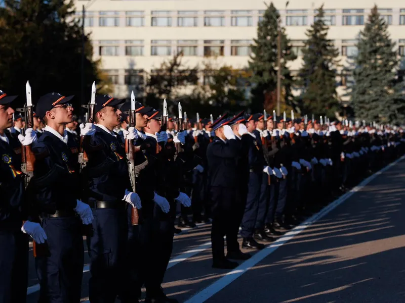 Cătălin Predoiu a trimis Corpul de Control la Academia de Poliție în cazul mâncării cu viermi Foto: Facebook/ Academia de Poliție