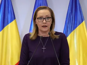 Conferință Elena Lasconi, după decizia CCR: mulțumiri și mesaje clare pentru Ciolacu și Bolojan: FOTO(imagine cu rol ilustrativ)