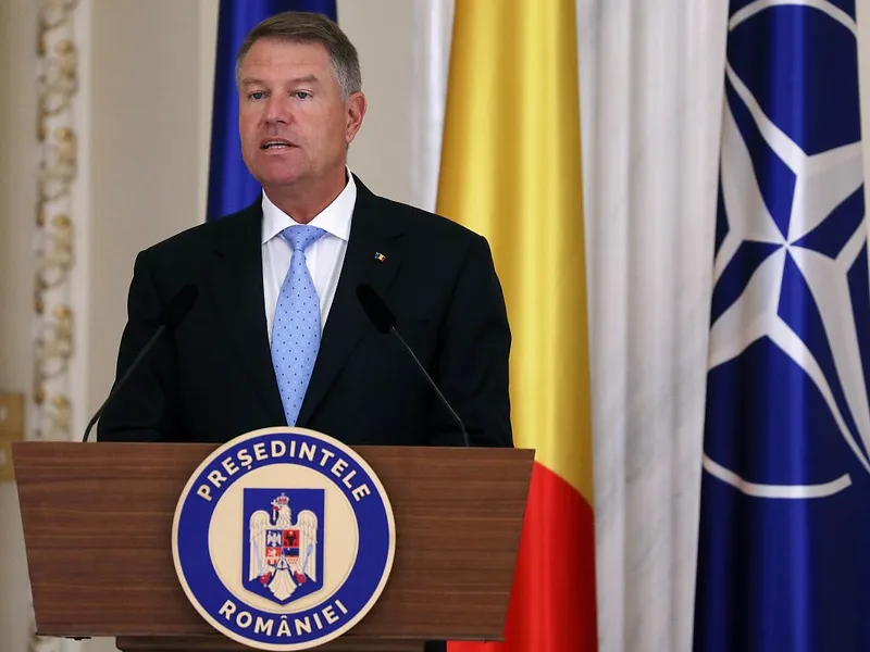 Klaus Iohannis, președintele României, susținând o conferință de presă, la Palatul Cotroceni - Foto: Flickr/Marco Verch Professional