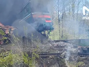 Tren de marfă arzând în Regiunea Briansk - Foto: Profimedia Images