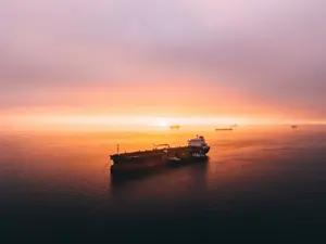 Petrolier atacat de pirați în largul coastelor Omanului. Nava nu are încărcătură/FOTO: Unsplash