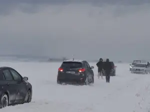 Drumuri închise din cauza zăpezii Foto: Facebook/ Info Trafic România - rol ilustrativ