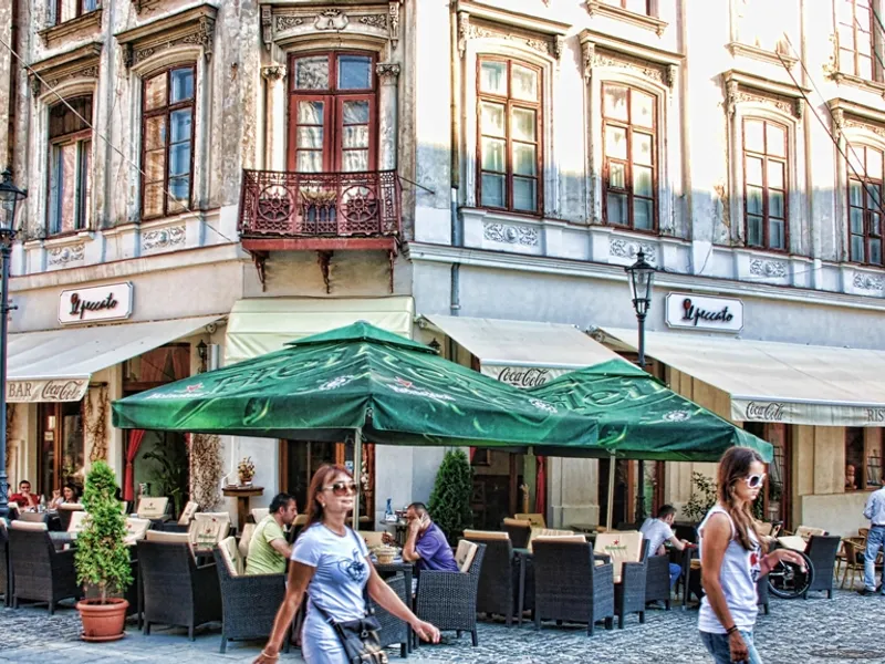 Sălile de spectacol, restaurantele şi cafenelele vor fi redeschise  /Il peccato