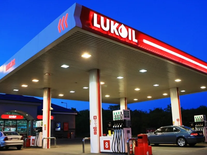 Benzinărie Lukoil/FOTO: Ziarul FInanciar