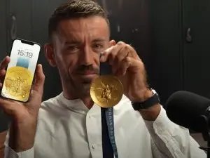 A luat aurul olimpic și a petrecut alături de Sharon Stone și Michael Phelps. Momente incredibile trăite de Marian Enache: 'Mi-a cerut medalia'