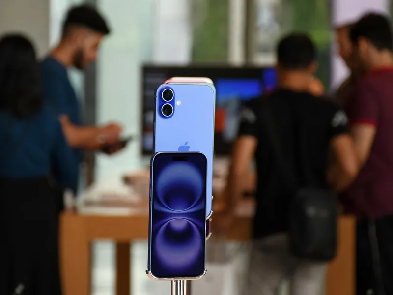 Rușii fac coadă la iPhone 16, deși prețurile sunt și cu 70% mai mari decât în SUA. De la 1.225 $ - Foto: Profimedia Images - Imagine cu rol ilustrativ