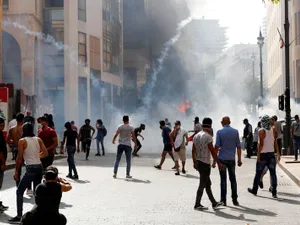 Protestele din Beirut, la câteva zile de la explozie.